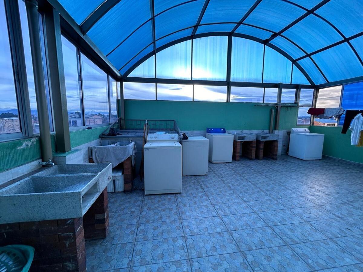 Apartamento 02 Cas Airport Embassy *